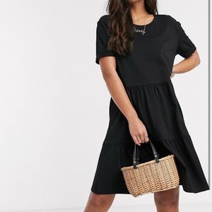 New look short sleeve mini dress in black